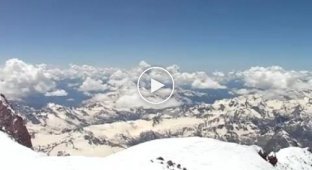 Невероятный пейзаж с вершин Эльбруса