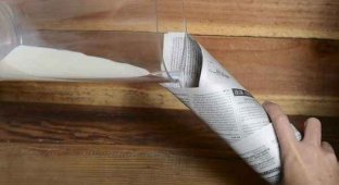 Секрет эффектного фокуса с кувшином молока и бумажным конвертом раскрыт (2 фото)