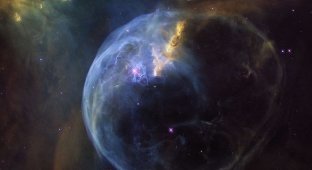 Лучшие снимки телескопа Хаббл за последнее время (25 фото)
