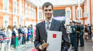 Аспирант ИТМО в седьмой раз подряд победил в мировом турнире Google по программированию (5 фото)