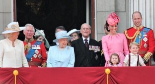 Королева и не король: почему супруг королевы Великобритании Елизаветы II только принц? (2 фото)