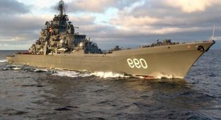 Топ-7 самых больших боевых кораблей в мире (7 фото)