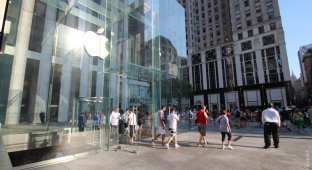 Магазин Apple в Нью-Йорке. Фоторепортаж (27 фото)