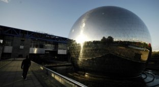 La Geode - чудо Парижа (19 фото)