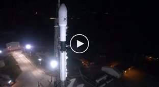 SpaceX успешно запустила в космос первые 60 спутников глобальной системы интернета Starlink
