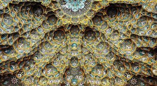 Гипнотизирующая красота сводов мечетей Ирана (18 фото)
