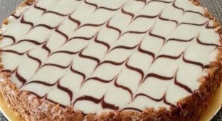 Новая оптическая иллюзия с тортом: в какую сторону направлены фигурные скобки? (2 фото)