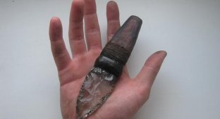 Железный зуб: древние ножи народов мира (8 фото)