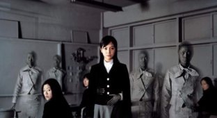  Постеры к японским фильмам ужасов (18 Фото)