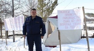 "Пишите расписку, что будете питаться": якутские пожарные объявили голодовку (4 фото)