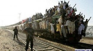 Пакистанский транспорт (9 фотографий)