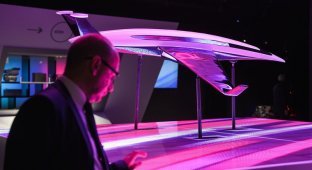 «Технодинамика» открыла уникальный демонстрационный центр современных авиакомпонентов (19 фото)