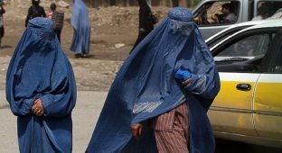 Лидерам Талибана придется обходиться одной женой (3 фото)