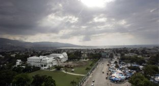 Гаити шесть месяцев спустя (43 фото)