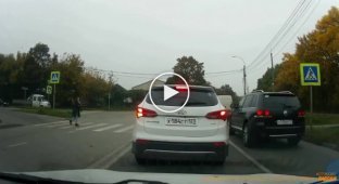 Начинающая автомобилистка сбила девушку на пешеходном переходе в Симферополе