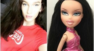 Трансгендер удалила пупок, чтобы походить на куклу Bratz (6 фото)