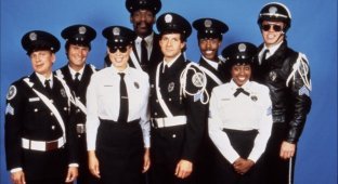 Любимые актеры «Полицейской академии» 32 года спустя (18 фото)