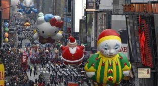 Парад на День Благодарения в Нью-Йорке (15 фото)