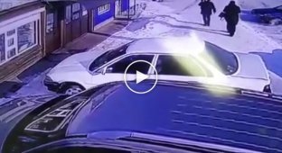 18-летний пьяный парень сбил пешехода и протаранил автомобили в Иркутской области