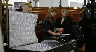 Новые тенденции похоронной моды (33 фото)