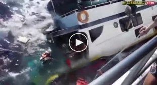 Дайвер снял крушение судна в Таиланде