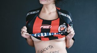 Колумбийская журналистка Алехандра Омана Руис снялась в эротической фотосессии после футбольного пари (7 фото) (эротика)