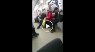 В питерском метро мигрант успокоил наглого парня