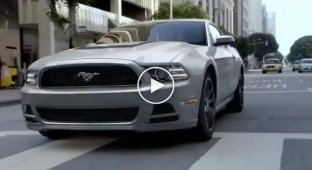 Реклама Mustang 2013