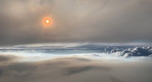В NASA сфотографировали «огненные» облака (2 фото)