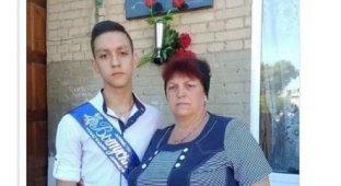 Сын Гиви собирается учиться на подконтрольной Украине территории