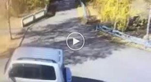 В Красноярском крае подросток воткнул школьнику в ногу иголку и убежал