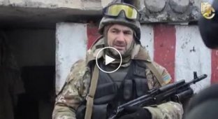 Патриоты Украины ведут бой перед Донецком