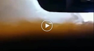 Cемья сняла жуткое видео из тонущей в Сочи машины (мат)