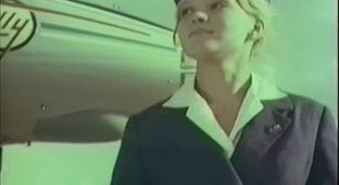 Реальный подвиг стюардессы, положенный в основу сценария фильма "Абитуриентка" (2 фото)