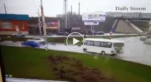 Неадекватный водитель из Таганрога, который устроил два ДТП