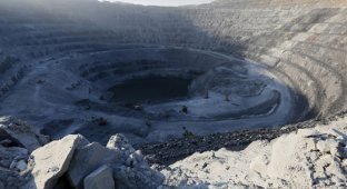 Как происходит добыча золота на руднике Олимпиада (16 фото)