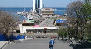 Одесса. Морской вокзал и ближние окрестности (33 фото)