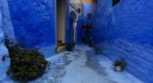 В Марокко есть город синего цвета