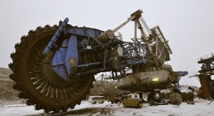 Угольный разрез “Богатырь”в Казахстане (14 фото)