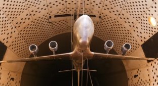 В ЦАГИ прошли испытания модели самолета «Слон» (3 фото)