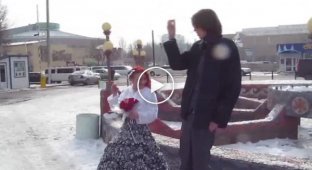 Самый высокий жених Бишкека и самая низкая невеста