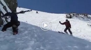 Сноубордист очень неудачно съехал с горы