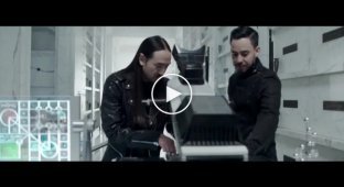 Steve Aoki feat. Linkin Park - Darker Than Blood