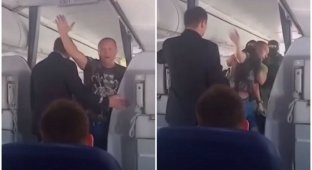 Руссо туристо: рейс Барселона-Москва экстренно посадили из-за дебошира (5 фото + 1 видео)