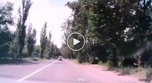 Всплыло видео с БУКом на тягаче на улицах Макеевки  июля 2014)