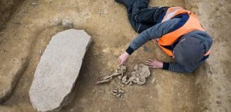 В Германии найдена могила "зомби" возрастом 4200 лет (4 фото)