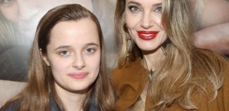 48-летняя Анджелина Джоли вышла в свет с 15-летней дочерью Вивьен от Брэда Питта (фото + видео)