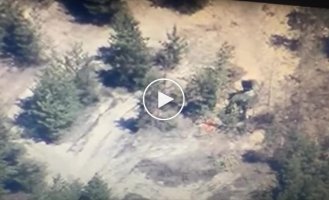 Детонация БК российской РСЗО БМ-21 «Град» после прилета украинского FPV-дрона в Луганской области