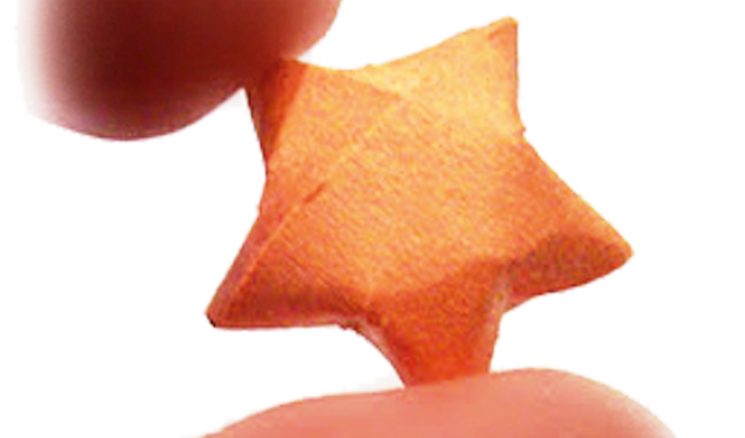 Газетные сережки из звездочек оригами  (26 фото)