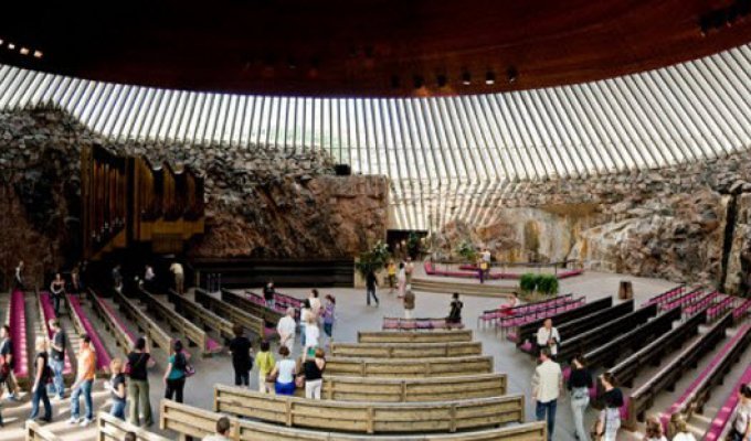 Удивительная Церковь-В-Скале в Хельсинки (13 фото)
